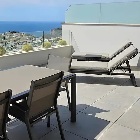 Apartment Blue Infinity 7 *